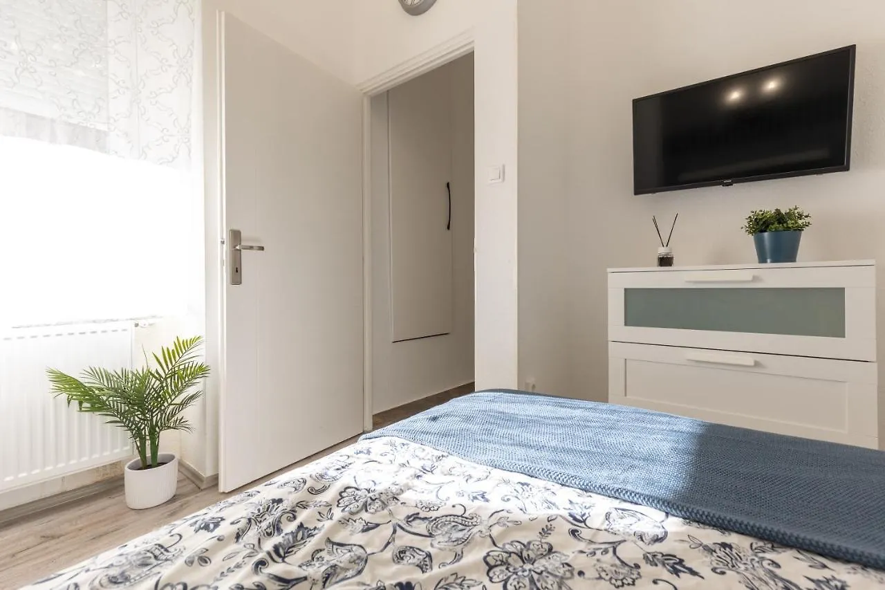 Urban Oasis Apartment Budapest