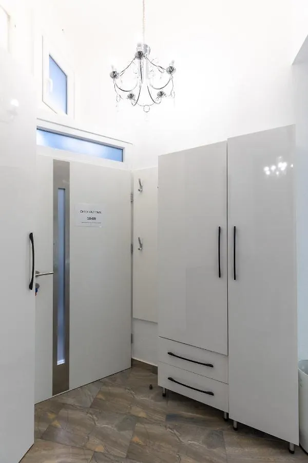 Urban Oasis Apartment Budapest