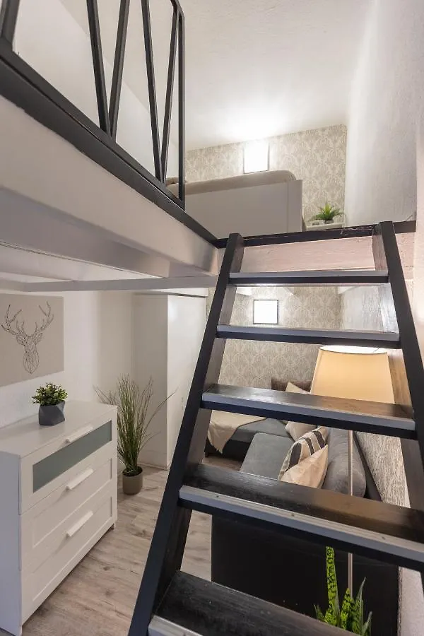 Urban Oasis Apartment Budapest Hungría
